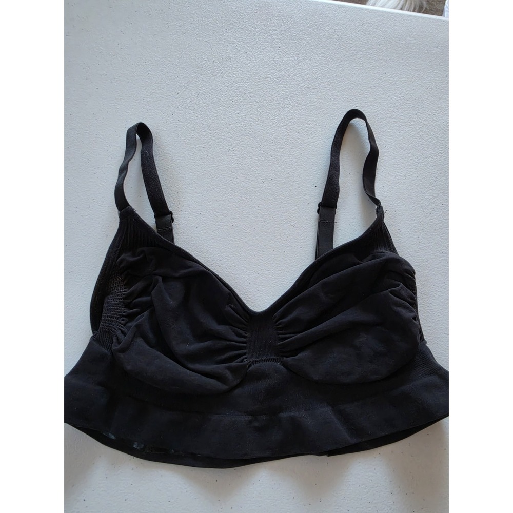 SKIMS Black Bralette Size L Wireless Soft Lounge Bra Adjustable Straps Stretch